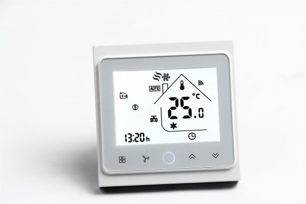 BHT-002 termostatas baltas
